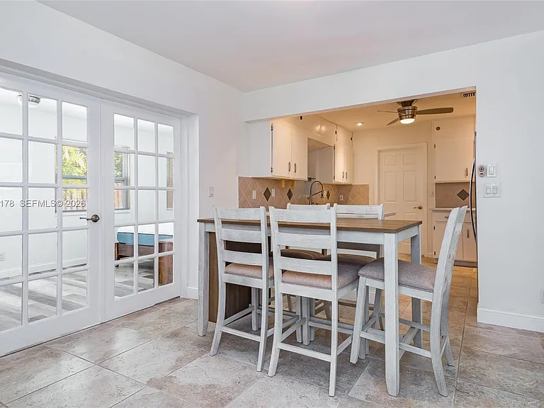 505 Heron Dr — Photo 22