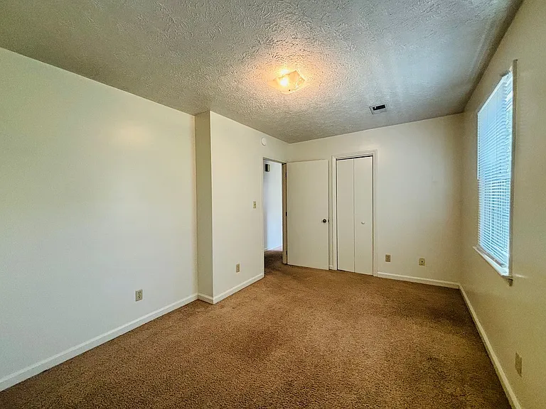 1233PB -Ellett Road Duplexes -Lester - M — Photo 18