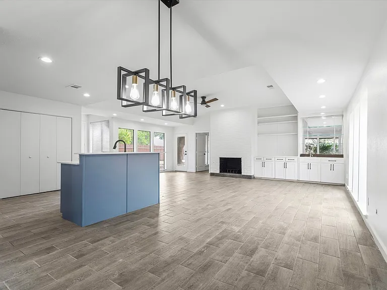 17003 Davenport Rd — Photo 11