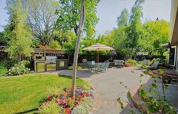 1st image of 1970 Oakdell Dr