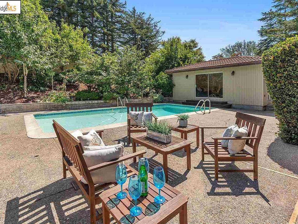 2nd image of 5779 Balmoral Dr