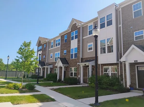 936 Jenkins Ct, Wheeling, IL 60090