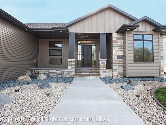 5th image of 3701 Houkom Dr E