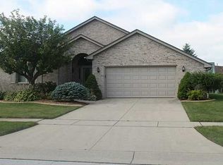 4272 Pearson Pkwy, Oregon, OH 43616