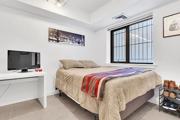 Rented by The Downtown LLC | media 23