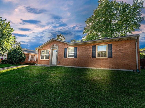 3rd image of 2644 Epworth Ln