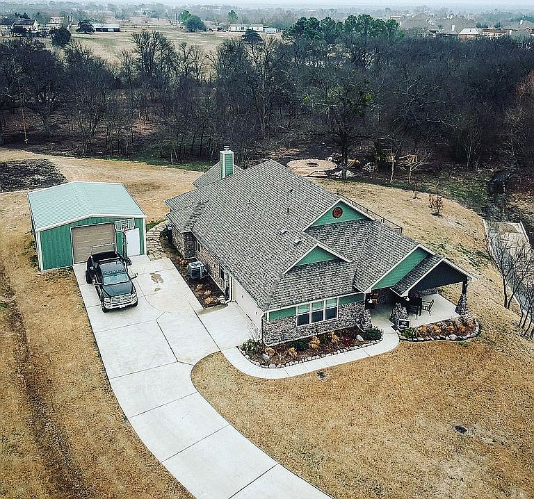 1st image of 6091 Pin Oak Ct