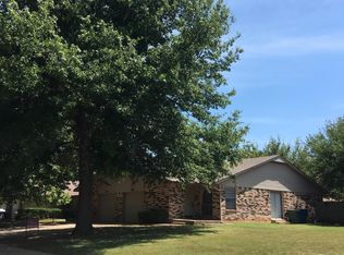 522 Wild Wind Rd, Edmond, OK 73003