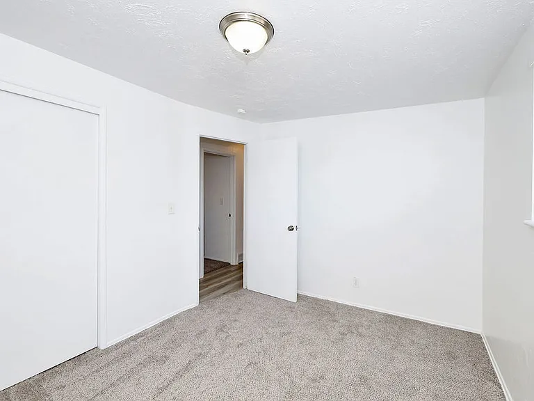444 N Morton Dr — Photo 11