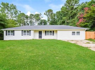 429 Landers Dr SW, Mableton, GA 30126