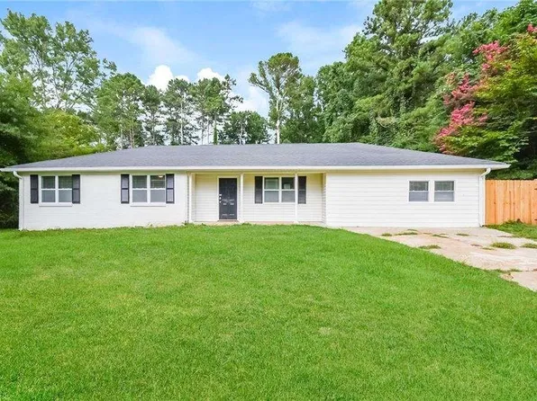 429 Landers Dr SW, Mableton, GA 30126