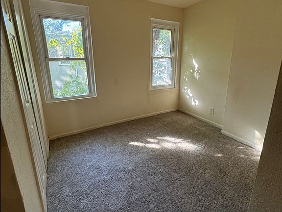 4th image of 2148 N Newkirk St
