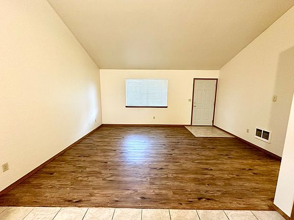 5th image of 1009 E 19th Ave #A