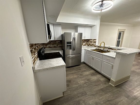 3rd image of 1316 W 31st St