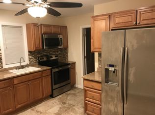 222 E 17th St, Huntington Station, NY 11746