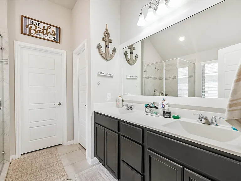 18906 Sorrento Point Dr — Photo 13