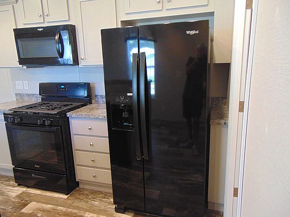 5th image of 1124 S 75th St