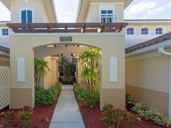 4th image of 10502 Sevilla Dr APT 202
