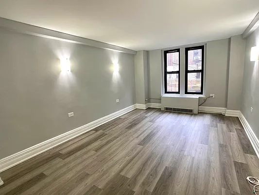 Rented by Tourma Realty LLC | media 11