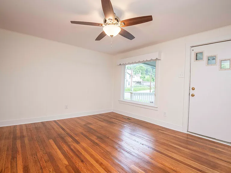 206 Chickamauga Ave — Photo 17