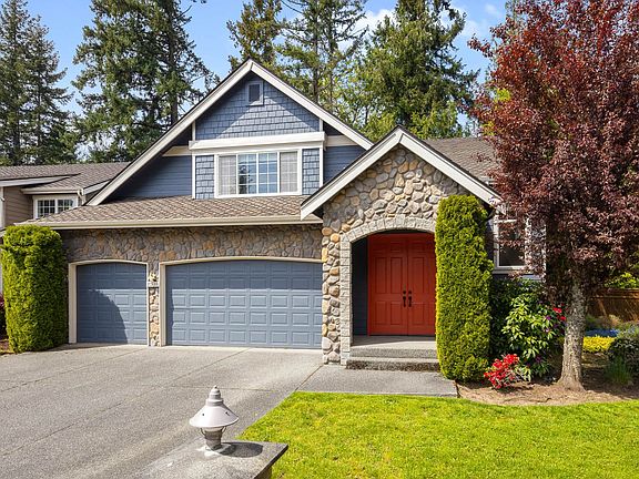 2nd image of 23446 NE 6th Pl