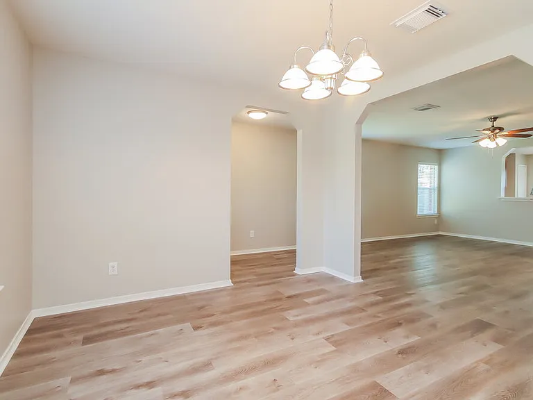 3121 Centennial Village Dr — Photo 6