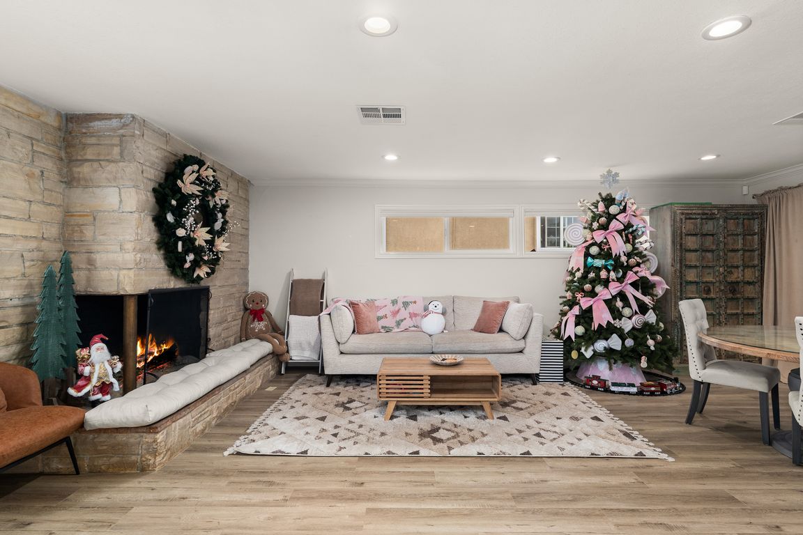 next background image