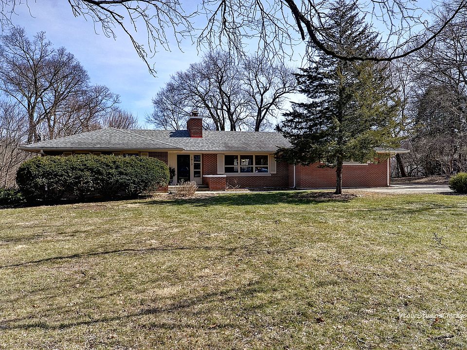 All brick ranch on large lot