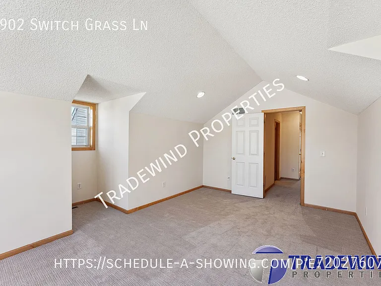 9902 Switch Grass Ln — Photo 22
