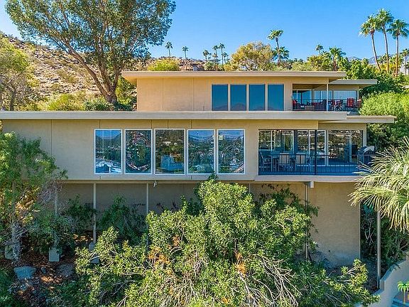 2nd image of 2139 Southridge Dr