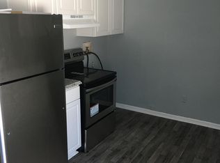 4002 Dubuque Ave, Des Moines, IA 50317