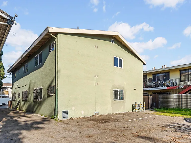 128 Catron Dr #C — Photo 21