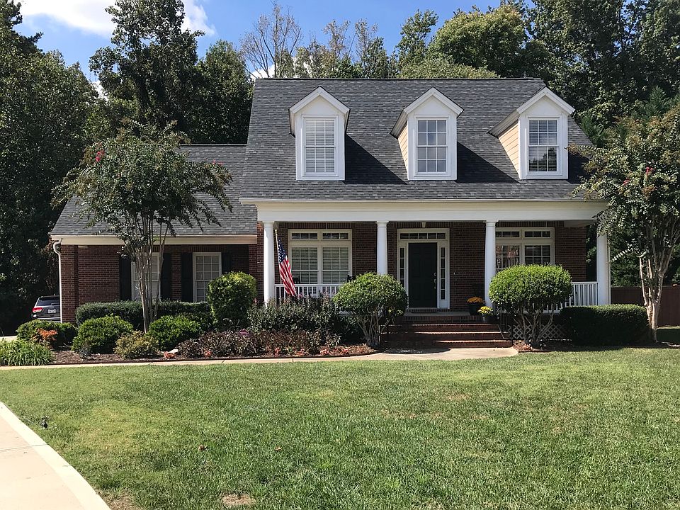 1st image of 7303 Roseland Ave