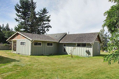 1st image of 2028 Coe St