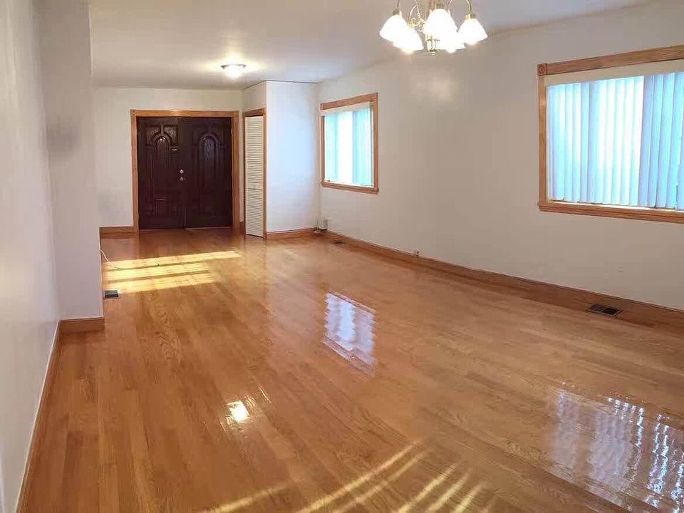 1st image of 21309 69th Ave #2