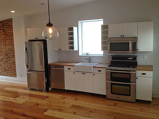 4th image of 130 8th St #3