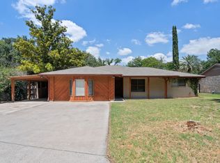 1102 Pecan St, Del Rio, TX 78840
