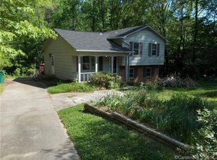 5900 Trotters Ridge Rd, Charlotte, NC 28227