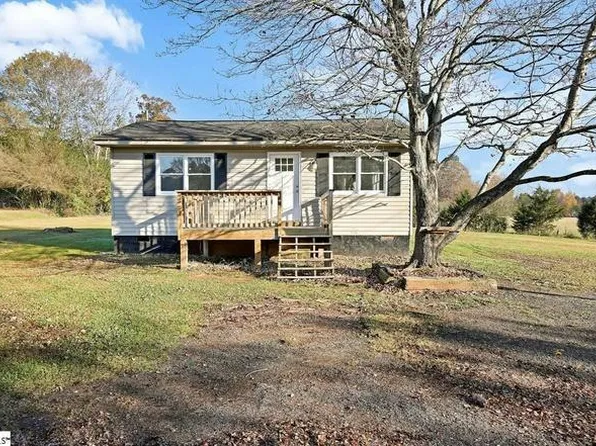 731 Winding Creek Rd, Liberty, SC 29657