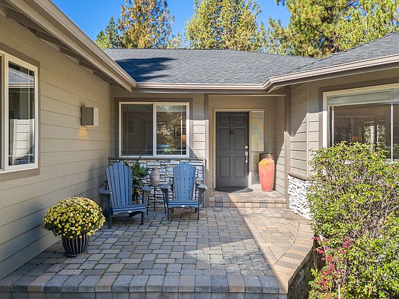 3rd image of 3544 NW McCready Dr
