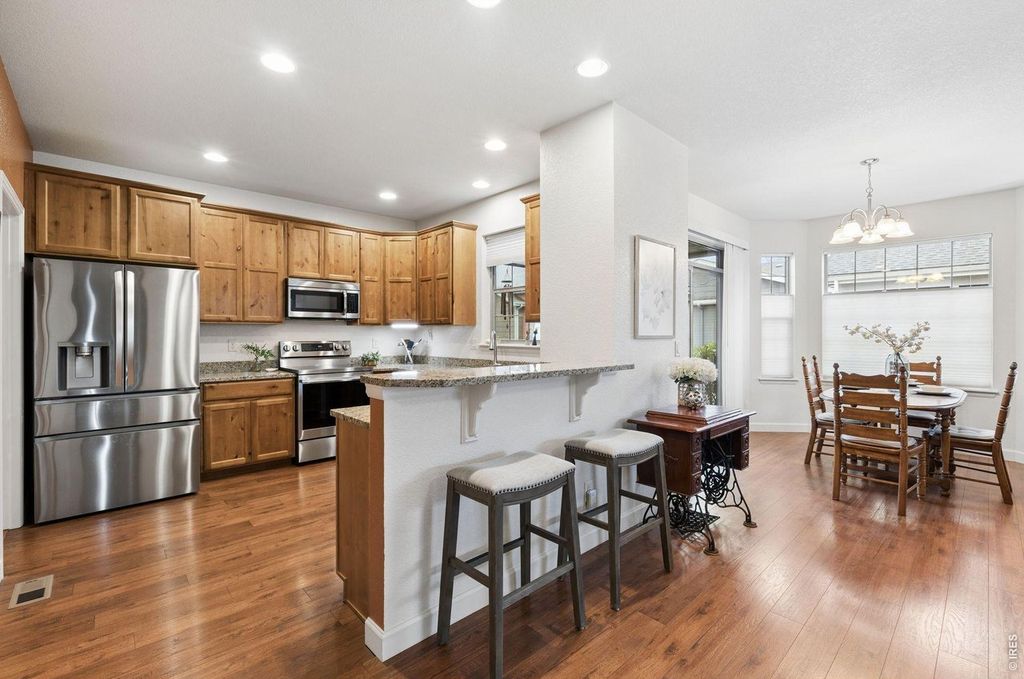 3472 Janus Dr
