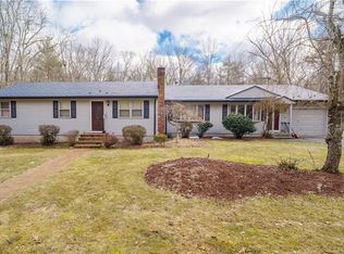 8 Saunders Brook Rd, Glocester, RI 02814