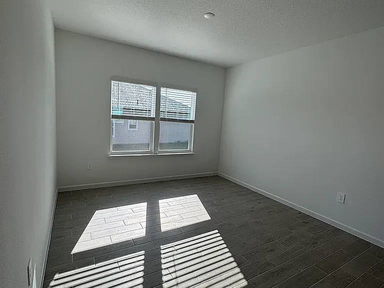 19436 SW 78th Pl — Photo 19