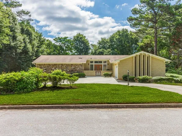 2406 Lost Valley Trl SE, Conyers, GA 30094