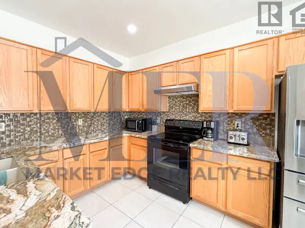 8647 W Brown St, Peoria, AZ 85345