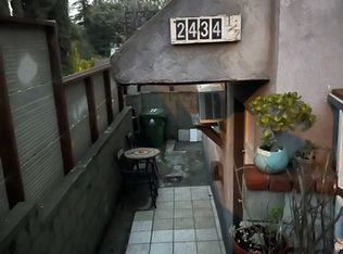 2434 Riverside Pl, Los Angeles, CA 90039