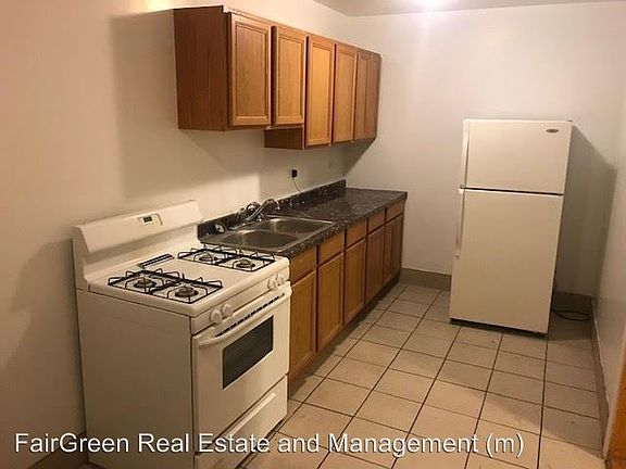 4th image of 6822 N Ashland Blvd APT 1G