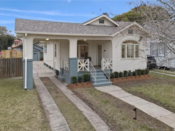 4664 Arts St, New Orleans, LA 70122