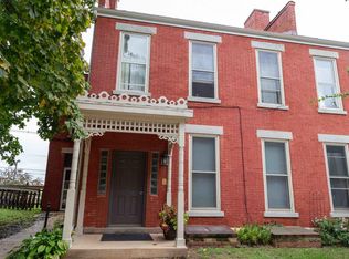 1240 Locust St APT 3, Dubuque, IA 52001