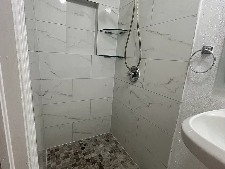 14311 SW 49th St — Photo 5
